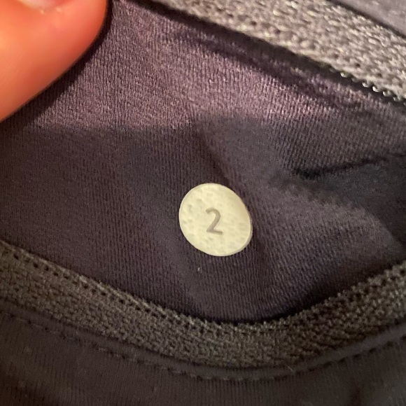 Lulu lemon black biker shorts - Picture 3 of 3